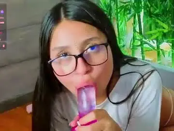 Chaturbate Live Sex Cam of miahrousse