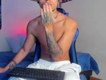 Chaturbate Adult Webcams of salvatore_dereck