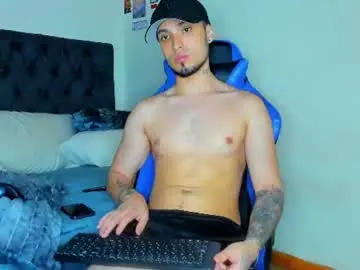 Chaturbate Best live sex cam show of salvatore_dereck