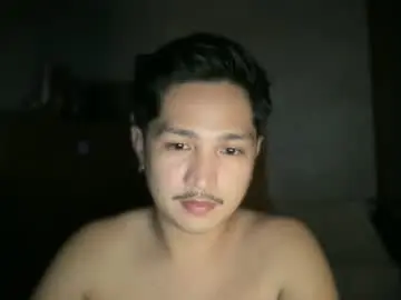 Chaturbate Live Sex Cam of tuling1