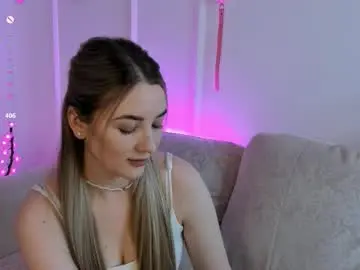 Chaturbate Live Sex Cam of alicehuffner