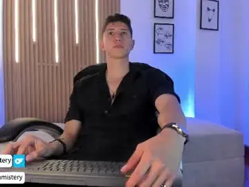 Chaturbate Nude Webcam of dorian_mystery
