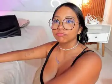 Chaturbate Watch Live Sex Cams of isabella_zc