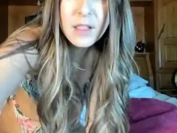 Chaturbate Adult Video Chat of mariahpinkkitty