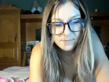 Chaturbate Live Porn of mariahpinkkitty