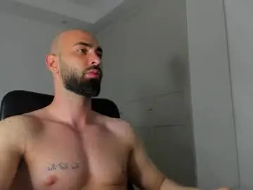 Chaturbate Live Sex Cam of michaelevansx