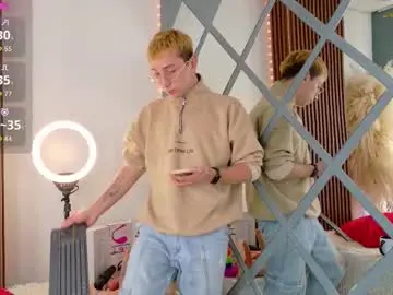 Chaturbate Adult Video Chat of naughty__chris