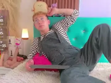 Chaturbate Free Live Porn of naughty__chris