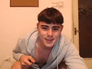 Chaturbate Live Sex Cam of tino_axel
