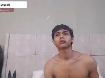 Chaturbate Watch Live Sex Cams of adam_piarse