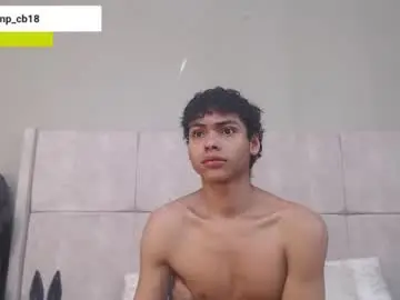 Chaturbate Best live sex cam show of adam_piarse
