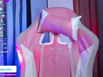 Chaturbate Live Sex Cam of daniela_cute22