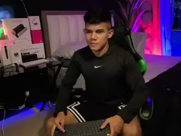 Chaturbate Watch Live Sex Cams of jack_castell