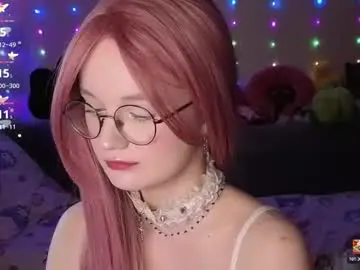 Chaturbate Sex Cam of kiki_blue_eyes