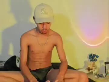 Chaturbate Live Porn of raydevil_