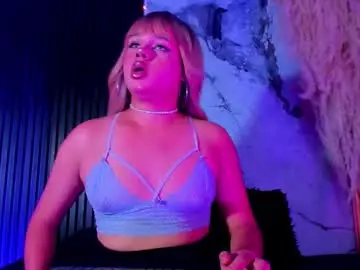 Chaturbate Free Porn Cam of tiffanyy_deluxe