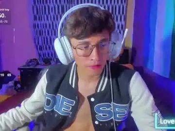 Chaturbate Watch Live Sex Cams of angelito18_twink