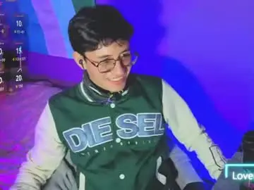 Chaturbate Sex Cam of angelito18_twink
