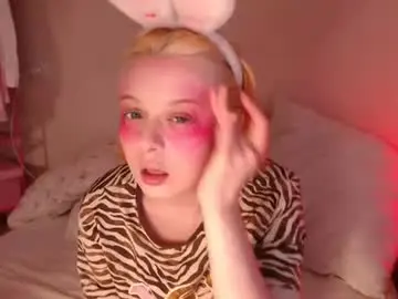 Chaturbate Adult Video Chat of katie_deville
