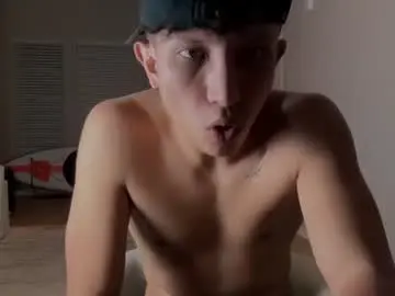 Chaturbate Live Porn of valentino_tussojs
