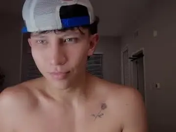 Chaturbate Free Live Porn of valentino_tussojs
