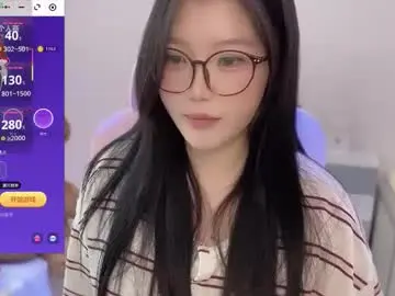 Chaturbate Best live sex cam show of gorgeous_girl33