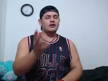 Chaturbate Nude Webcam of jason_boy_