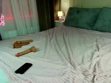 Chaturbate Sex Cam of black_white_angel