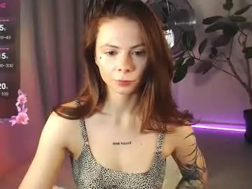 Chaturbate Adult Video Chat of chloeesummerss