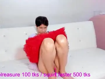 Chaturbate Sex Cam of cyanide_candys