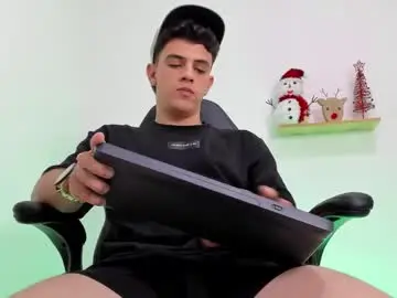 Chaturbate Best live sex cam show of mikecooper_