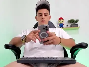 Chaturbate Private Sex Chat of mikecooper_