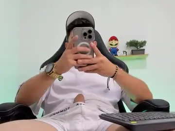 Chaturbate Adult Video Chat of mikecooper_