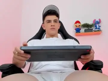 Chaturbate Sex Cam of mikecooper_