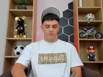 Chaturbate Sex Cam of mikecooper_