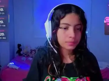 Chaturbate Best live sex cam show of helia_n_amy