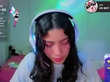 Chaturbate Live Sex of helia_n_amy