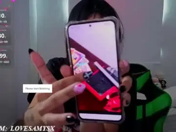 Chaturbate Nude Webcam of helia_n_amy