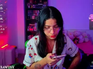 Chaturbate Adult Webcams of helia_n_amy