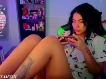 Chaturbate Watch Live Sex Cams of helia_n_amy