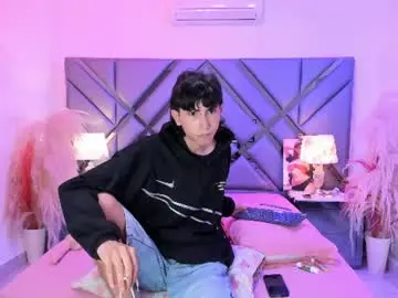 Chaturbate Watch Live Sex Cams of milanhair