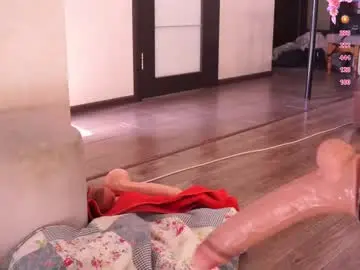 Chaturbate Adult Video Chat of queeneliaa_