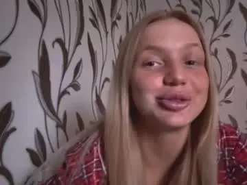 Chaturbate Live Sex Cam of gladisstipes