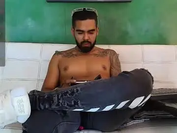 Chaturbate Free Live Porn of stephenbrown_