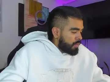 Chaturbate Free Porn Cam of stephenbrown_