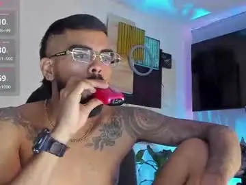 Chaturbate Adult Webcams of stephenbrown_