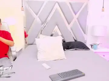 Chaturbate Live Sex Cam of angelblue__