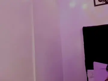 Chaturbate Sex Cam of anniie_evans1