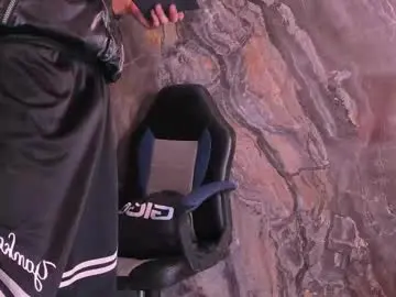 Chaturbate Free Porn Cam of daniel_deluc77