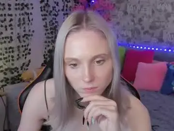 Chaturbate Sex Cam of gina_lovelyy
